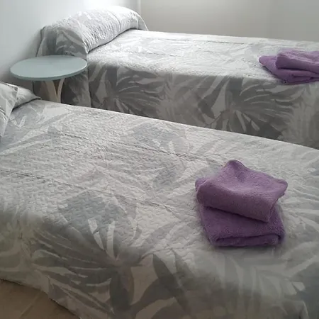 Casa Roc De Sant Gaieta Holiday home *